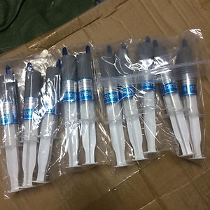 Keo Tản Nhiệt CPU Ống Chích To Dùng Để Tản Nhiệt Làm Mát Cho Chíp Máy Tính Bàn PC, Laptop Kem Tản Nhiệt Keo Giải Nhiệt Hàng Nhập Khẩu