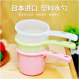 Gáo nhựa múc nước 1300ml - Nội địa Nhật Bản