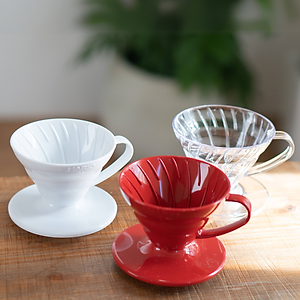 Phễu pha cà phê Hario V60 Coffee Dripper (phễu nhựa, 3 màu)