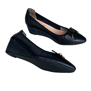 Giày nữ mũi nhọn Đế Xuồng 5cm Da Bò đính nơ xinh xắn Màu Đen Trường Hải DX117Đ