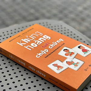 Sách Khủng hoảng tuổi chập chững: Dành cho cha mẹ có con từ 1 – 4 tuổi