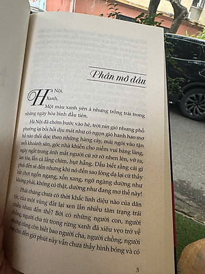 [Ấn bản kỷ niệm 80 năm Cách mạng tháng Tám và Quốc khánh 2/9] MƯA ĐỎ – Chu Lai – Vietnambook