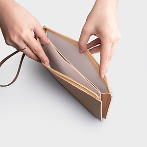 Ví Yuumy (  Thời trang nữ kiểu cầm tay dáng dài - Ví da Seasand YV68 )