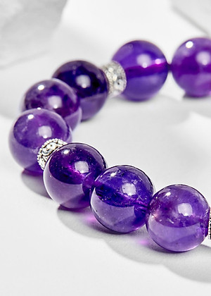 Vòng Tay Phong Thủy Đá Thạch Anh Tím Phối Charm Tỳ Hưu Bạc (10mm) Mệnh Hỏa, Thổ Ngọc Quý Gemstones