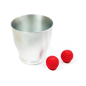 Ảo thuật Chop cup - Banh xuyên ly