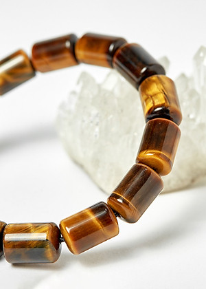 Vòng thạch anh mắt hổ vàng nâu đốt trúc hạt 12.5x8mm mệnh thổ, kim - Ngọc Quý Gemstones