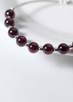 Vòng tay bạc đá Garnet mệnh hỏa, thổ - Ngọc Quý Gemstones