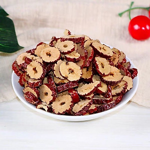 TÁO ĐỎ CẮT LÁT 500GR LOẠI NGON VIETTIMART