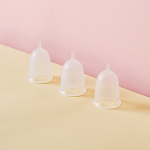 Combo 2 Cốc nguyệt san BeUcup siêu mềm - xóa tan nỗi lo ngày "đèn đỏ"- Tặng 1 set mini dầu gội phục hồi cao cấp Weilaiya