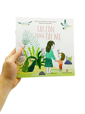 Sách Tay Con Trong Tay Mẹ