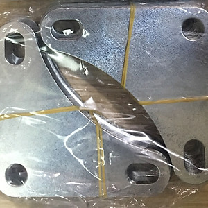 Bộ bulong ốc vít, ke góc lắp kệ sắt v lỗ đa năng gồm 50 ốc và 8 ke góc