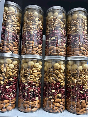 Hạt mix 4 loại hạt dinh dưỡng ( Hạt macca, óc chó vàng, óc chó đỏ, hạnh nhân )