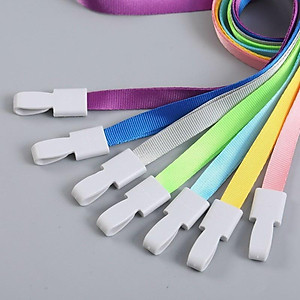 Thẻ Đeo Bảng Tên Nhựa Cute Kèm Dây Lụa