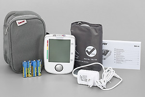 Máy Đo Huyết Áp Bắp Tay Beurer BM44 (Có Adapter)