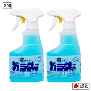 Combo 2 Chai xịt vệ sinh kính 300ml Rocket nội địa Nhật Bản