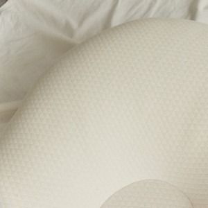 Gối chống trào ngược cho bé Rototo bebe cao cấp khắc phục tình trạng trào ngược dạ dày trẻ sơ sinh hiệu quả - Loại Cotton lụa mẫu mới nhất