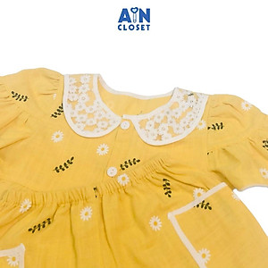 Bộ quần áo lửng bé gái họa tiết Cúc nhí vàng linen - AICDBG6JU6MM - AIN Closet