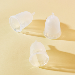 Combo 2 Cốc nguyệt san BeUcup siêu mềm - xóa tan nỗi lo ngày "đèn đỏ"- Tặng 1 set mini dầu gội phục hồi cao cấp Weilaiya