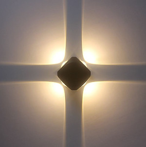 Đèn tường LED SILK trang trí nội thất sang trọng, tinh tế.