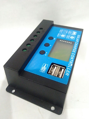 Bộ Điều Khiển Sạc Pin Mặt Trời 12/24V 30A Có USB