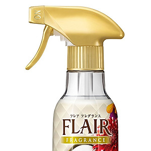 Xịt Thơm Và Làm Phẳng Quần Áo Hương Thảo Mộc Kao Kobini Nhật Bản (270ml)