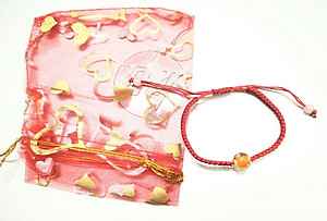 Vòng tay chỉ đỏ may mắn bình an kèm túi đỏ làm quà tặng -hạt ngọc phát quang