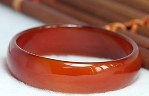 Vòng tay đá mã não đỏ dành cho nữ, hàng đẹp, đủ size