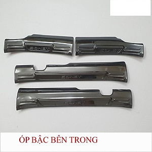 Ốp bậc cửa , nẹp bước chân Kia Sonet 2021-2022 cao cấp -mẫu Titan 8 chi tiết