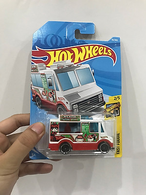 Đồ Chơi Xe HotWheels cơ bản C4982 - Giao hàng ngẫu nhiên