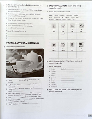 English File 4th Edition: Intermediate: Workbook With Key