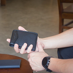 Ví nam da bò cao cấp Gianni Conti Italy 587620BLA - màu đen