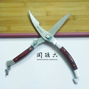 Kéo Cắt Xương Gà Vịt SeKi Nhật Bản, Cán 100% Gỗ Tự Nhiên chống trơn trược, Kéo cắt xương gà vịt chuyên nghiệp. Thép dày có lò xo bật nhảy giúp không mỏi tay