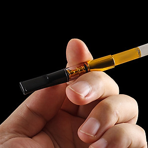 Tẩu thuốc dùng đầu lọc khói thuốc bảo vệ sức khỏe (màu giao ngẫu nhiên)