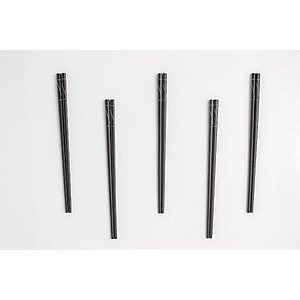 Hộp 10 đôi đũa mun ghép đen PHUSANG chất lượng cao không chất bản quản chống mốc thích hợp để đem đi tặng và dùng trong nhà hàng