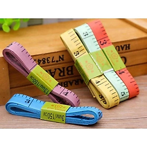 Cân Điện Sức Khoẻ Điện Tử  Hình Chú Heo Xinh Xắn Dành Cho Gia Đình Màn LCD Có Hiển Thị Nhiệt Độ - Chính Hãng MINIIN + Tặng Kèm 1 Thước Dây