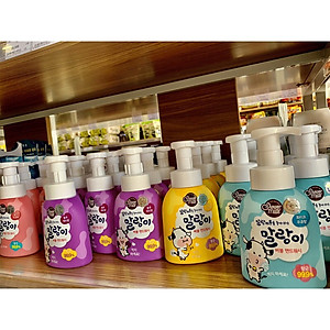 Bọt rửa tay kháng khuẩn, khử mùi Showermate Bubble Hand Wash 300ml - Đủ hương tặng móc khóa