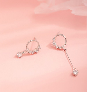 Bông tai đá pha lê tròn tòng teng S925