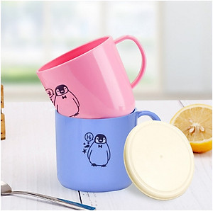 Cốc nhựa uống nước  Nakaya 200ml có nắp silicon mềm - Nội địa Nhật Bản