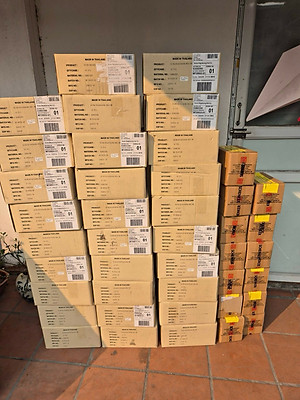 Lăn Khử Mùi SCION Brightening Roll-on 75ml Nhập USA - Ngăn Mùi Hôi Nách - Không Làm Ố Áo - Làm Sáng Da Dưới Cánh Tay