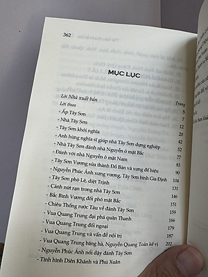 NHÀ TÂY SƠN - Quách Tấn, Quách Dao - NXB Chính Trị Quốc Gia Sự Thật.