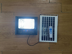 Đèn Năng Lượng Mặt Trời 200w, Chuẩn IP67, Sáng Liên Tục 12h, 