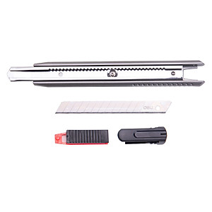Dao rọc giấy kim loại Deli, loại 13 lưỡi tách rời, Xám - 1 cái E2036