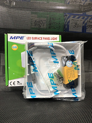Đèn led panel ốp trần nổi vuông công suất 6W MPE (2 loại ánh sáng trắng và vàng)