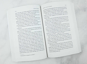 Sách Crazy Rich Asians (Movie Tie-In Edition) - Con nhà siêu giàu Châu Á