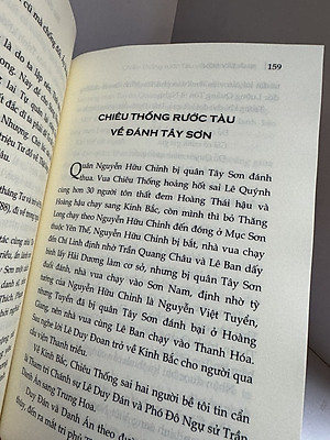 NHÀ TÂY SƠN - Quách Tấn, Quách Dao - NXB Chính Trị Quốc Gia Sự Thật.