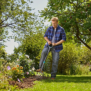 Chĩa trồng cây cán dài 117cm Gardena 17013-20