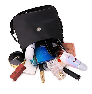 Túi đeo chéo nữ phong cách dễ thương – BEE GEE DCNU1083