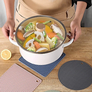 Set 4 Miếng Lót Nồi Silicon Vuông Chống Trầy Xước Bếp Từ/Bếp Điện – Bảo Vệ Mặt Bếp Cảm Ứng, Chịu Nhiệt 300°C, Chống Trượt An Toàn - HÀNG CHÍNH HÃNG MINIIN