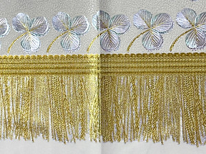 Khăn trải bàn W.751 90x150 cm, hoa văn nổi - nhũ vàng sang trọng không thấm nước, dễ làm sạch