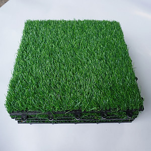 Vỉ Cỏ Nhân Tạo Thương Hiệu ANKAN, Kết Hợp Với Vỉ Gỗ Lót Sàn Để Lót Ban Công, Sân Vườn, Phòng Tập Gym, Khu Resort, Cỏ Nhân Tạo Loại Tốt, An Toàn Cho Trẻ Nhỏ, Hàng Xuất Khẩu